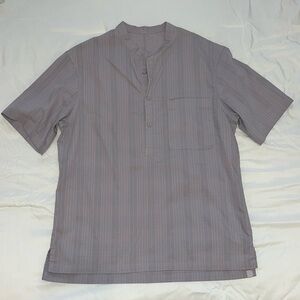 Lululemon dress shirt (medium)